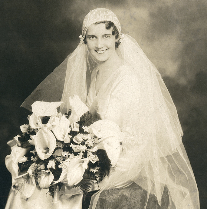 1920s Vintage Wedding Hair and Veils: Photos of Brides with