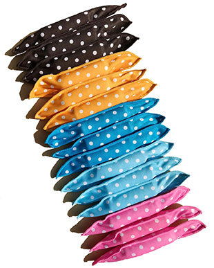 Wire closure pillow rollers made of sponge and fabric, with bendable ends for securing curls