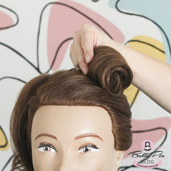 easy-vintage-hairstyle-11